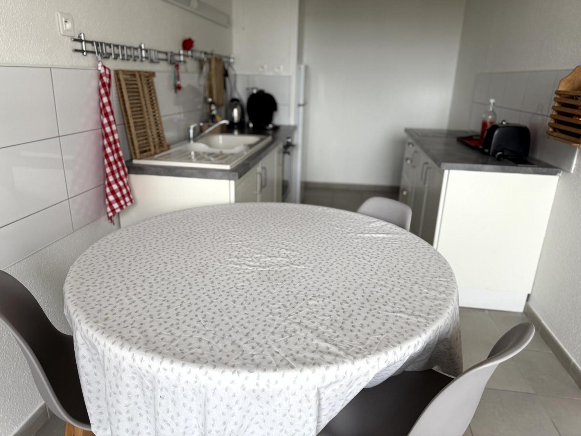 Appartement 4P 70M2 Plein Centre Avec Parking Agen Exterior photo